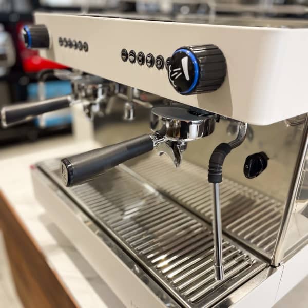 Used 2 Group Futurete Horizont 10 Amp Tall Cup Coffee Machine