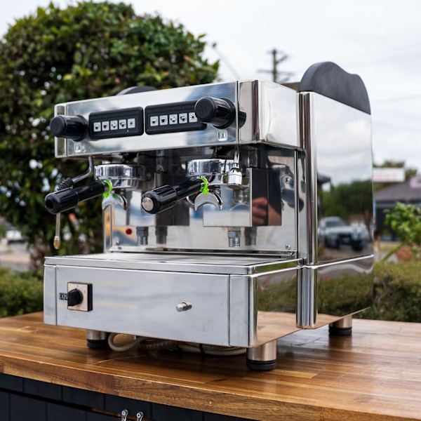 Cheap Italian 2 Group Coffee Machine – 10 Amp Compact