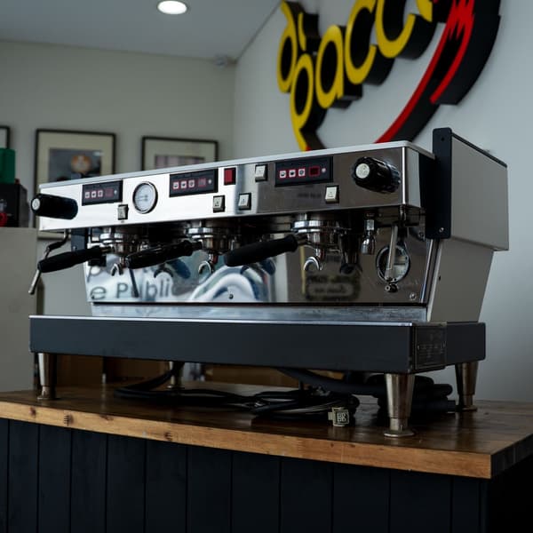 La Marzocco Linea AV 3 Group Tall Cup Espresso Machine Shot Timers