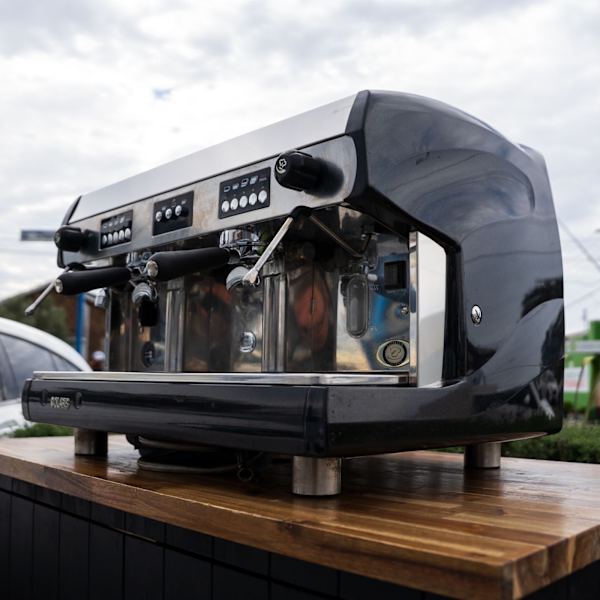 Pre-Loved Wega Polaris Tall Cup – Incredible Value