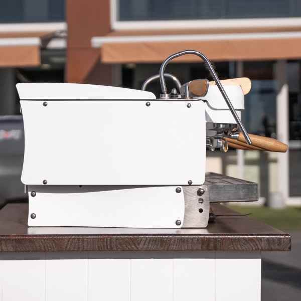 Immaculate Custom SYNESSO S300 Only Used 18 Months As New