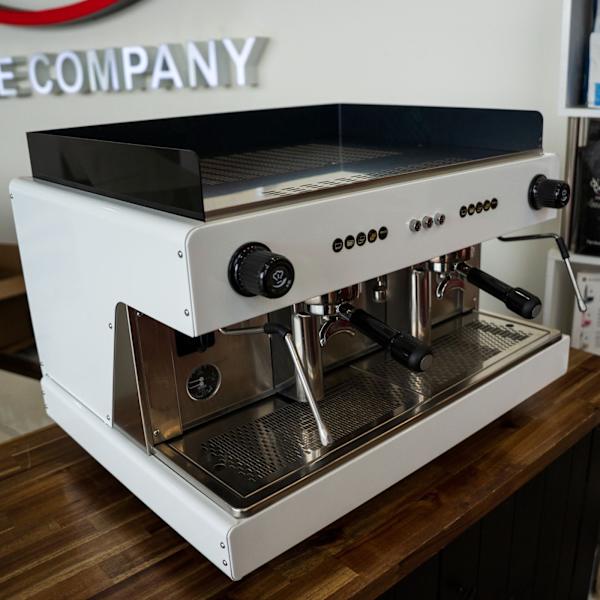 Used Jaw-Dropping White Wega Pegaso Tall Cup – 15 Amp Gloss Finish