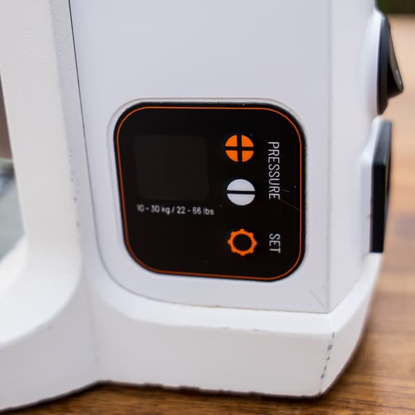 Puqpress Q1 Automatic Coffee Tamper White Commercial Barista