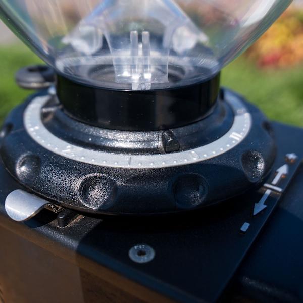 Ex-Demo DIP DK65 Grinder – Black – As New Condition