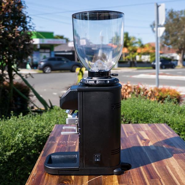 Ex-Demo DIP DK65 Grinder – Black – As New Condition