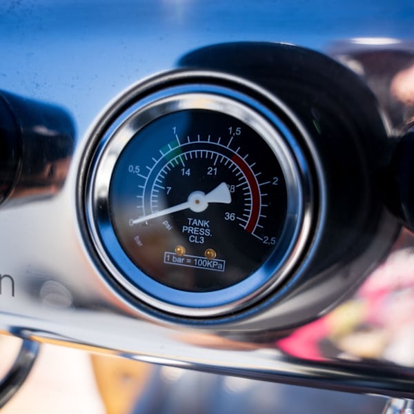 Pre-Loved Expobar Zircon 2 Group Coffee Machine – Tall Cup | 15 Amp