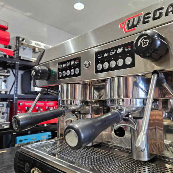 Beautiful 10 Amp Wega Polaris Compact Commercial Coffee Machine