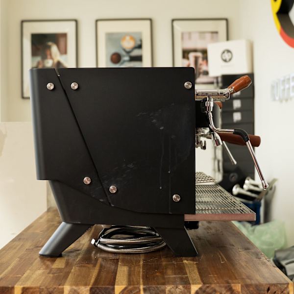 Pre-Loved La Carimali Glow – 3 Weeks Old, As New