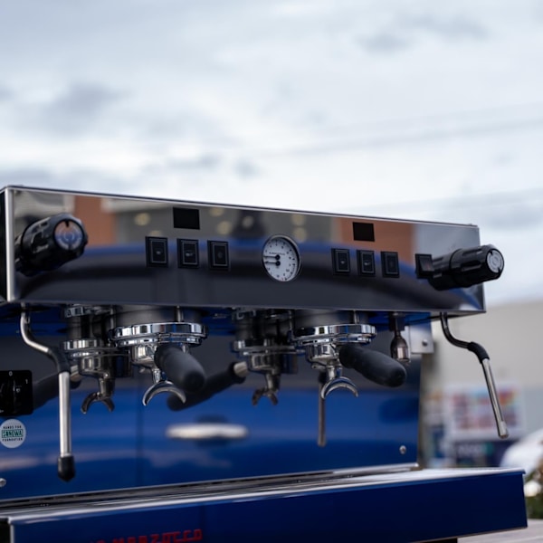 Pre-Loved Fire Orange La Marzocco Linea Classic Tall Cup – 3 Group