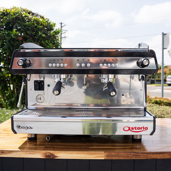 Astoria Tanya 2 Group Black – Pre Loved – Barely Used in Acai Shop