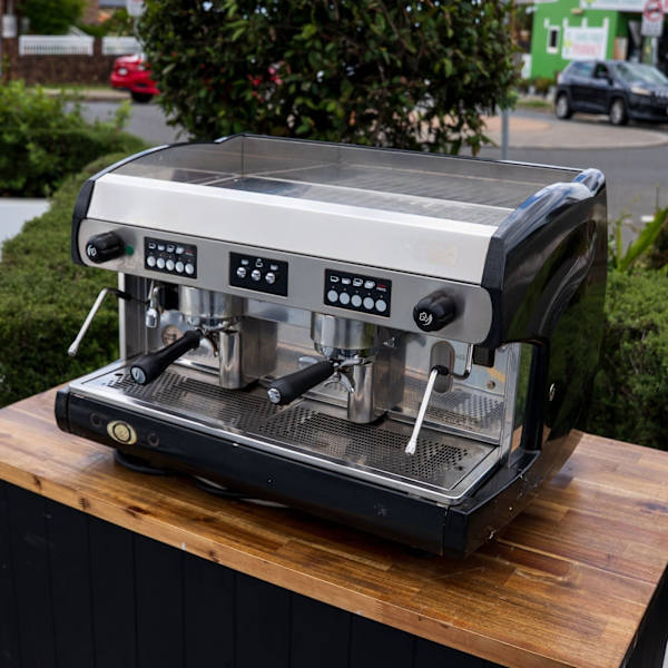 Pre-Loved Wega Polaris – 2 Group – Black 15 Amp