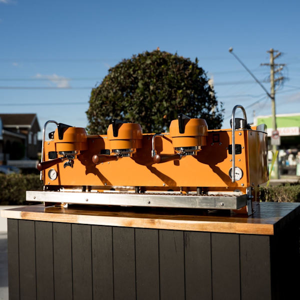 Pre-Loved Synesso S300 – Fire Orange – Fully Serviced & Ready to Go