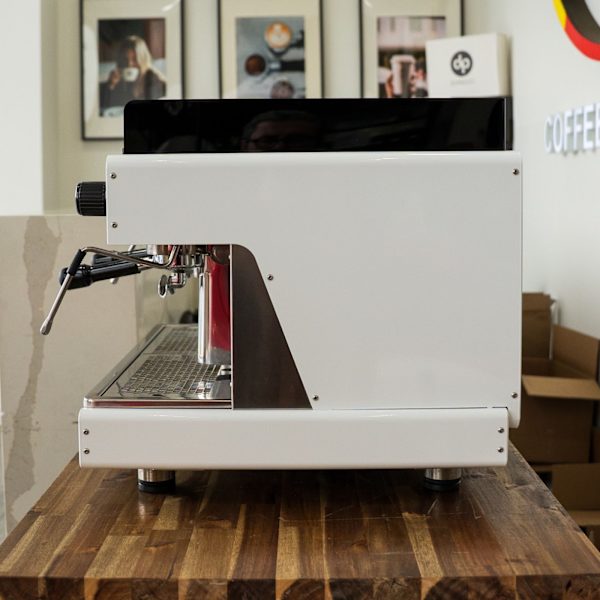Used Jaw-Dropping White Wega Pegaso Tall Cup – 15 Amp Gloss Finish