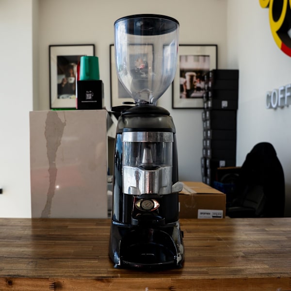 Pre Owned Compak K6 Grinder With Front Tamp