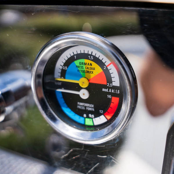 Pre-Loved Kees Van Der Westen Mirage Duette – 2 Group