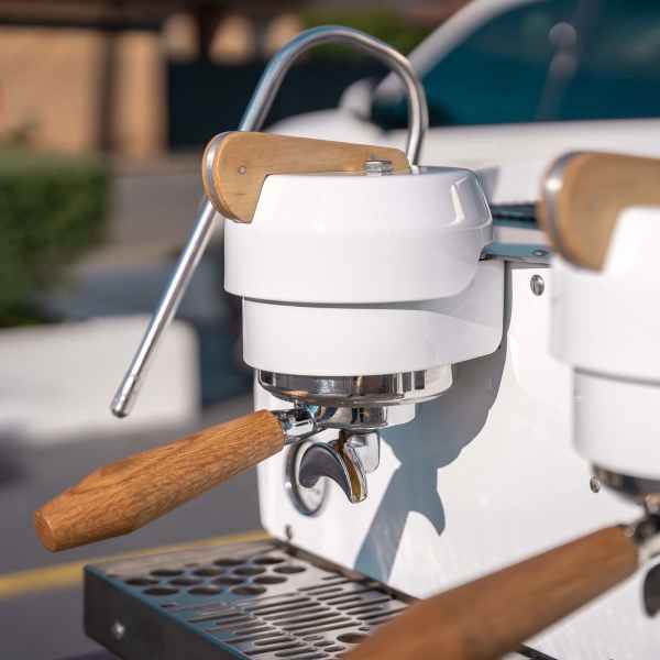 Immaculate Custom SYNESSO S300 Only Used 18 Months As New