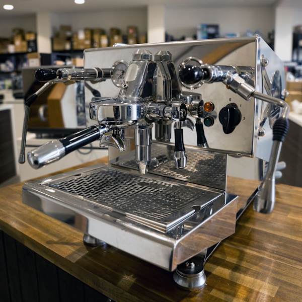 Pre-Loved ECM Controvento – Rare Collector’s Item