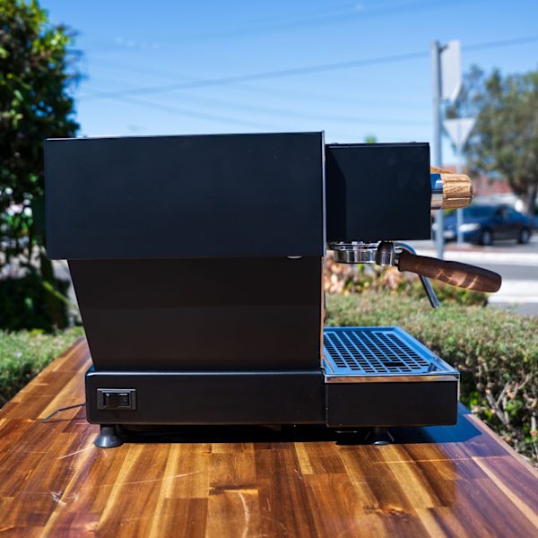 Ex-Showroom La Marzocco Linea Mini Black with Specht Timber Kit IOT