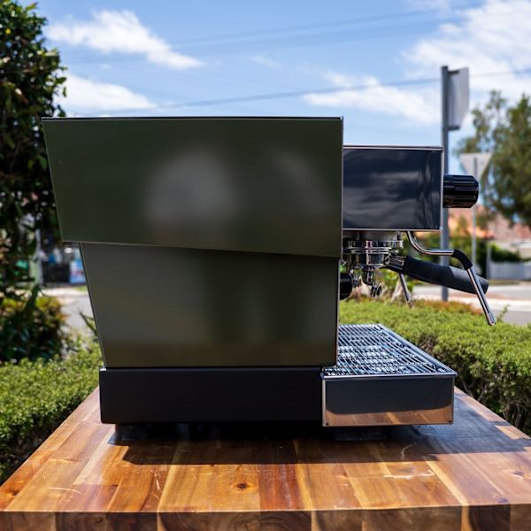 Ex-Demo La Marzocco Linea S AV – 2 Group – Custom Olive Green