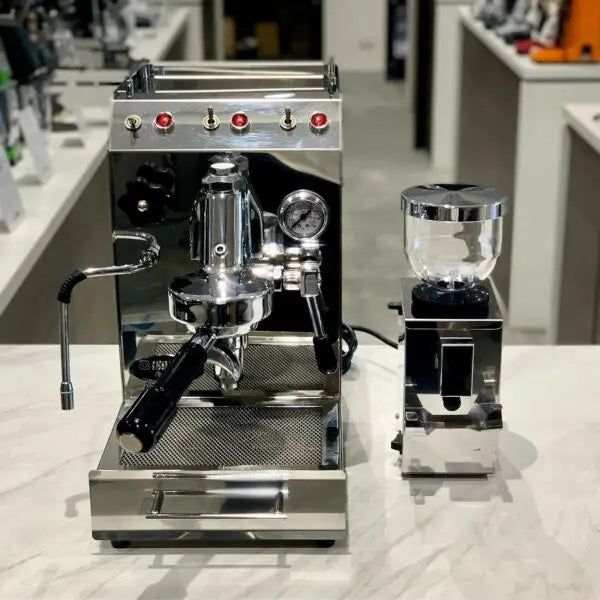 Isomac Zafirio E61 Coffee Machine & Dosseless Grinder